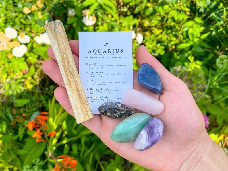 Aquarius Crystal Set