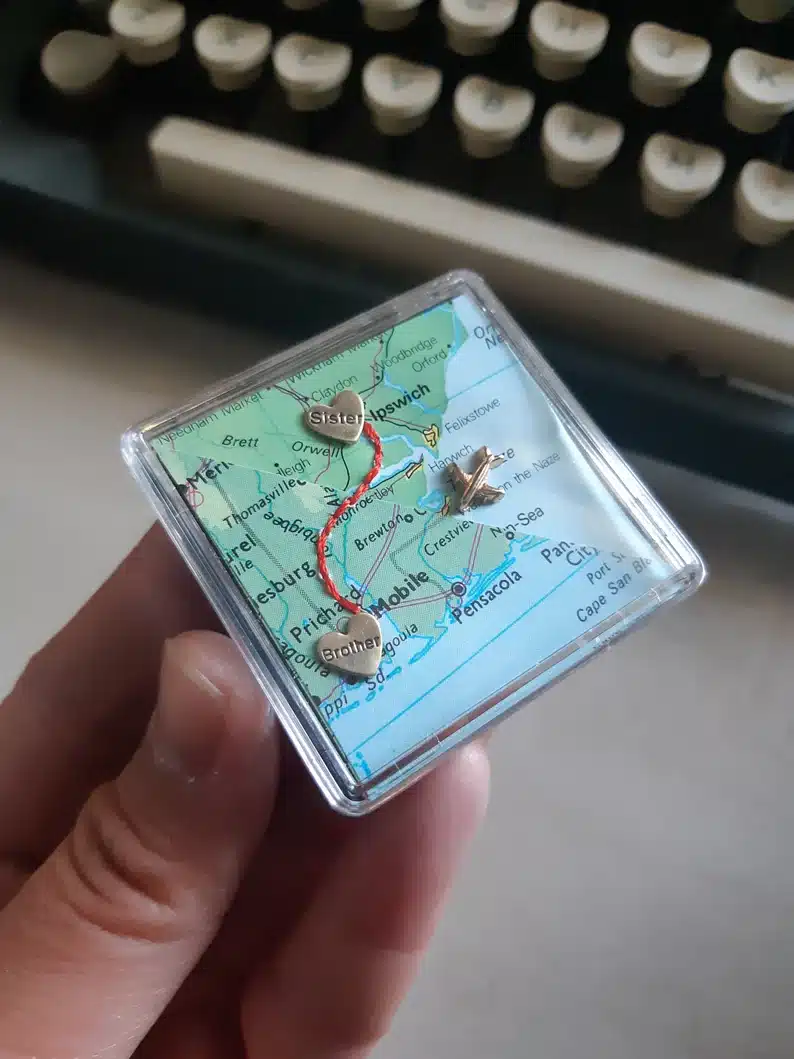 Long Distance Map Magnet